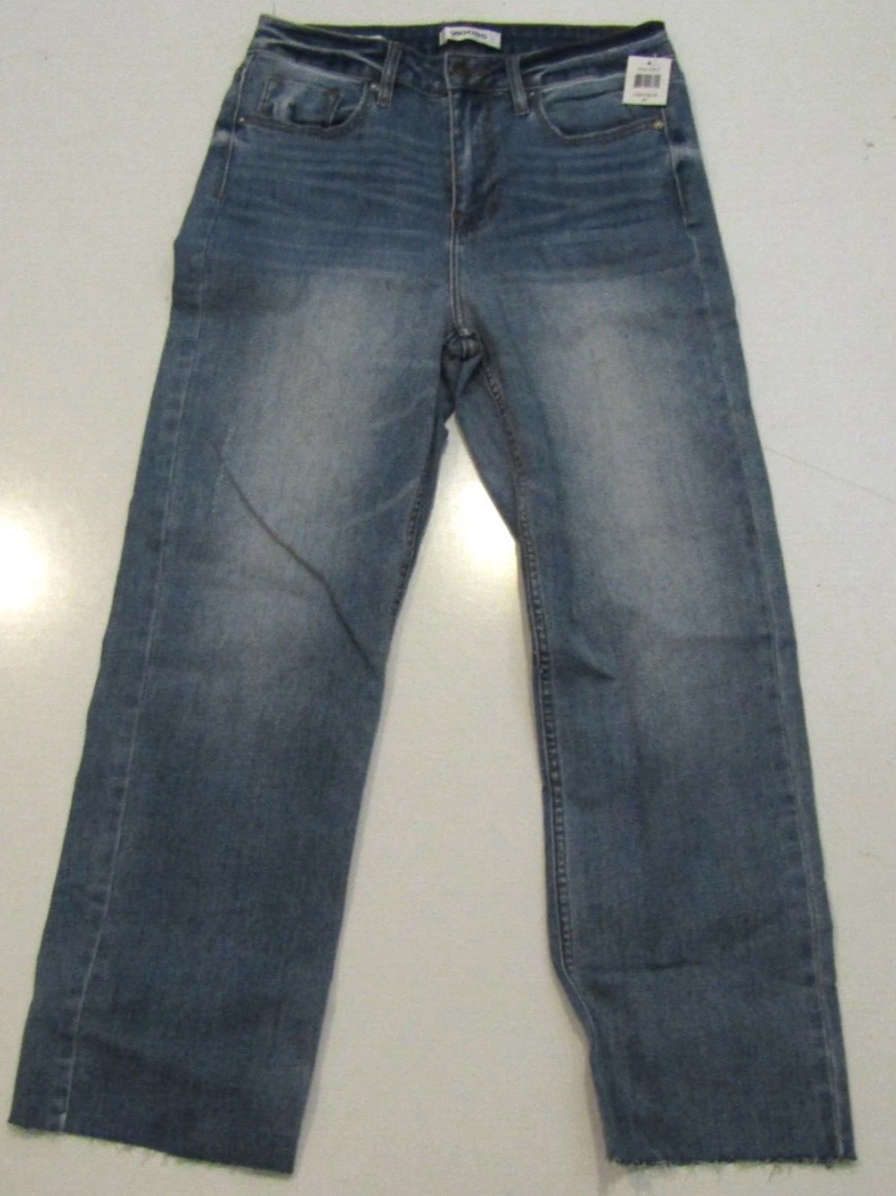 Vigoss Stevie Raw Hem Crop Straight Leg Jeans NWT